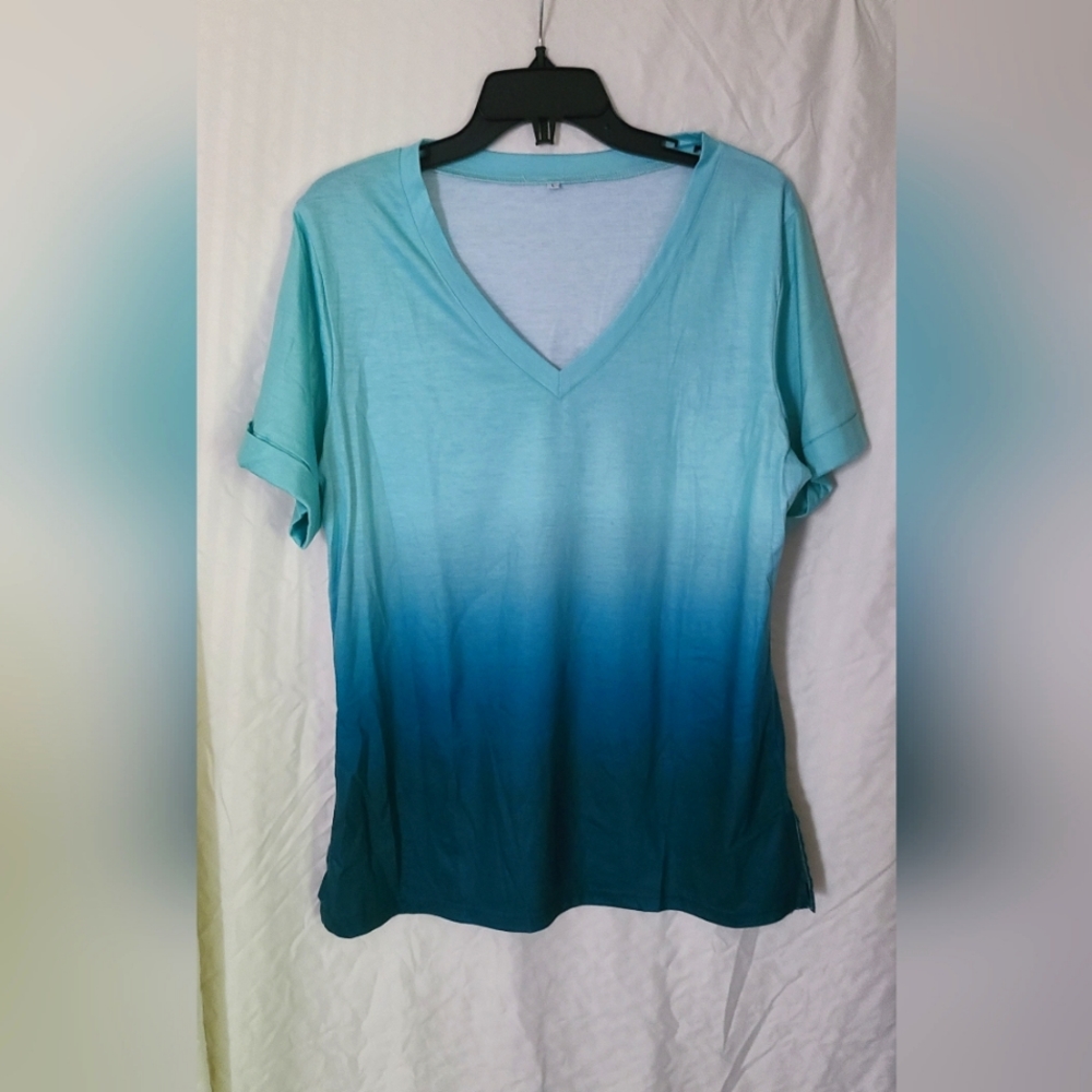 NWOT Blue Ombre shirt